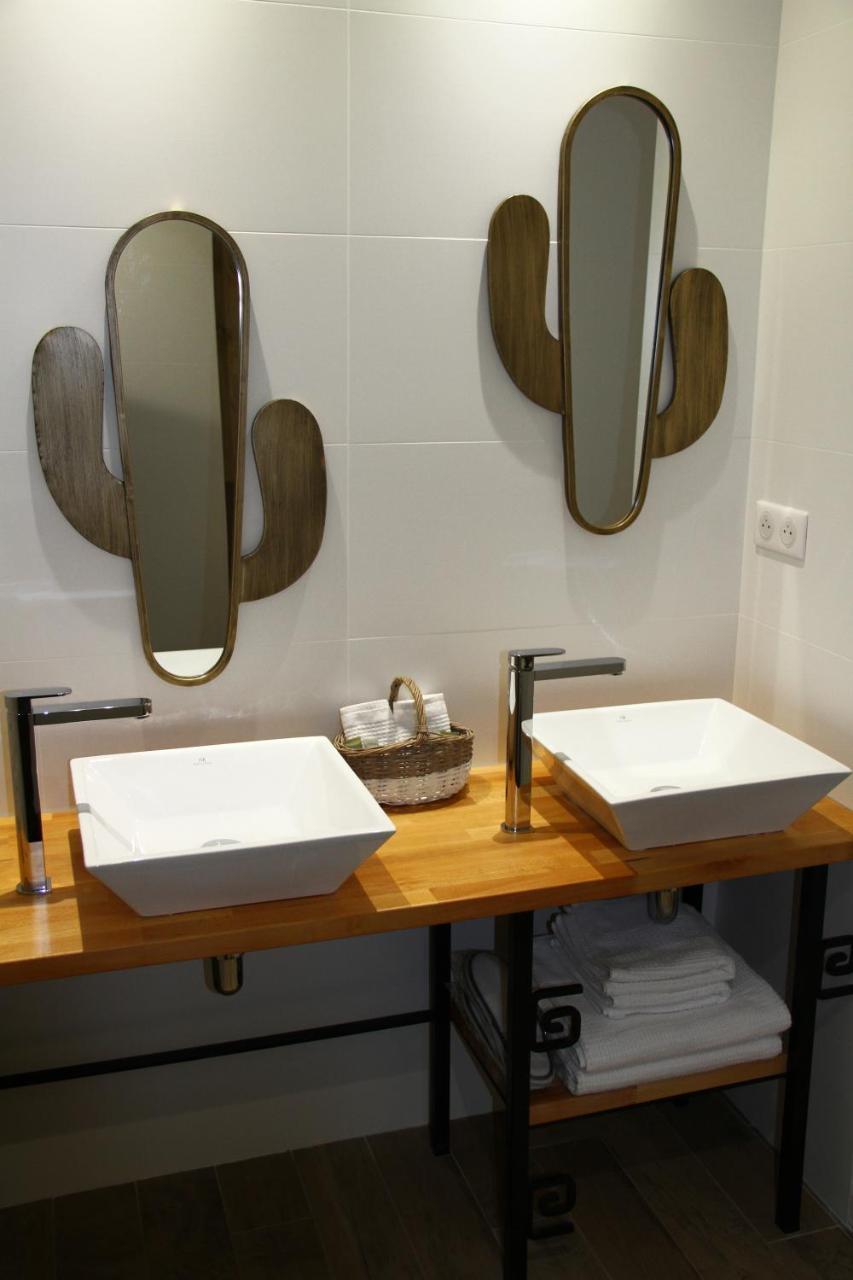 Asinerie Kuleni Hotel Ponteilla Bagian luar foto