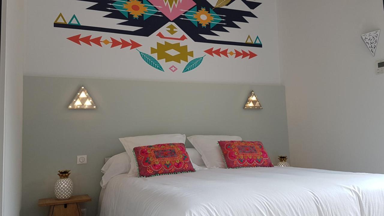 Asinerie Kuleni Hotel Ponteilla Bagian luar foto